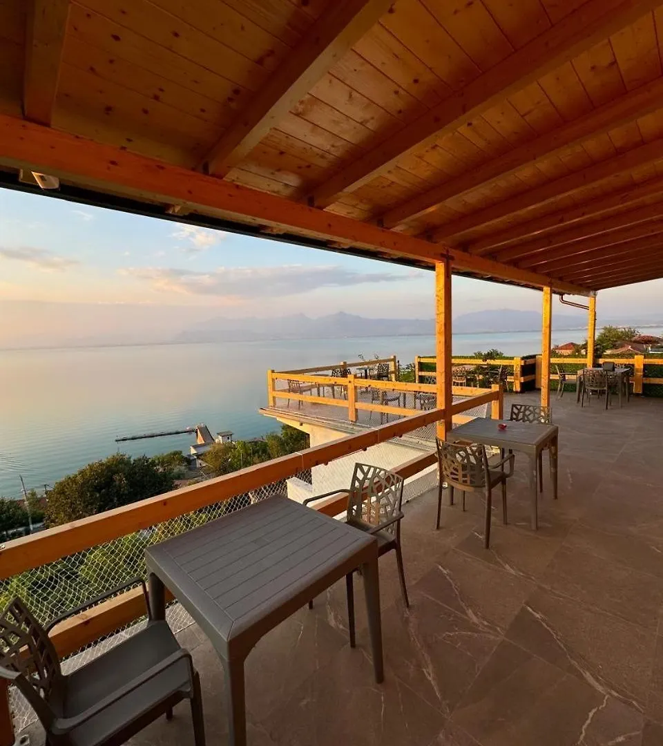 Bujtina E Qilimave Hotell Zogaji 0*,  Albanien