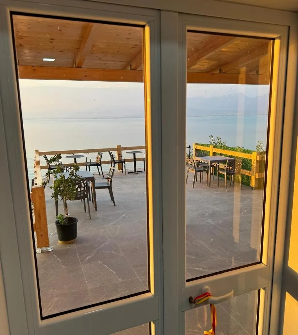 Hotel Bujtina E Qilimave à Zogaji Maison d'hôtes