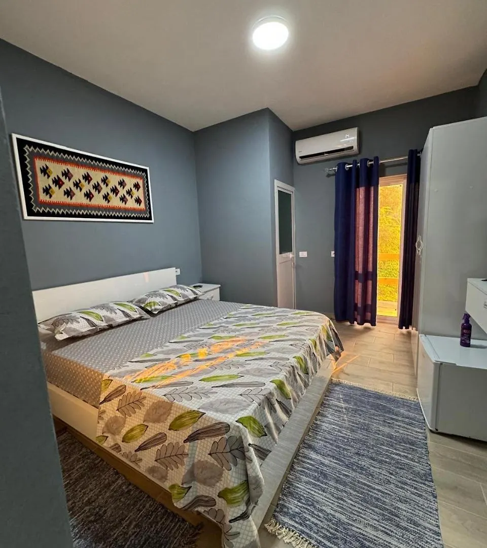 Maison d'hôtes Hotel Bujtina E Qilimave à Zogaji