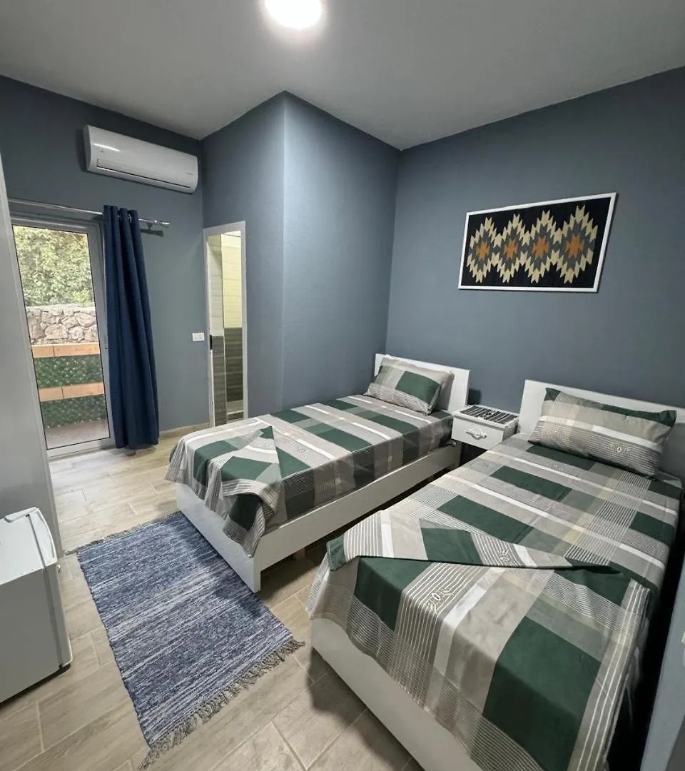 Hotel Bujtina E Qilimave Zogaji
