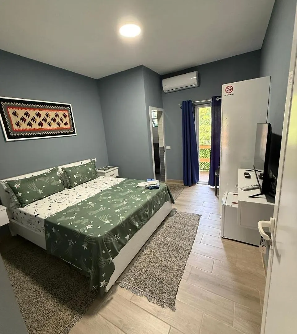 Hotel Bujtina E Qilimave Zogaji 0*,  Albanien